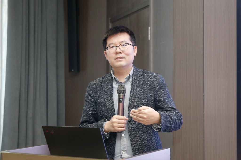 自主智能无人系统与具身智能学术论坛暨亚洲控制协会无人系统专业委员会成立大会在亚洲色情片
隆重召开图片14.jpg